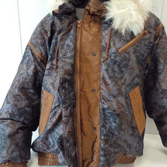 Vintage Outer Gear Duck Down Womens Fur Trim Hooded Winter Jacket Size Medium - Picture 3 of 13